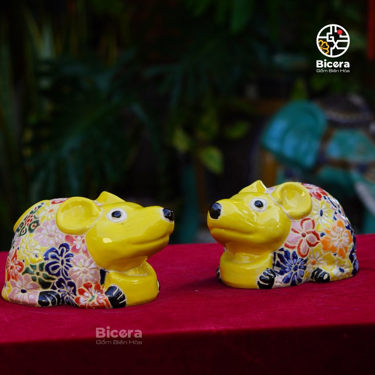 Tượng chuột bách hoa