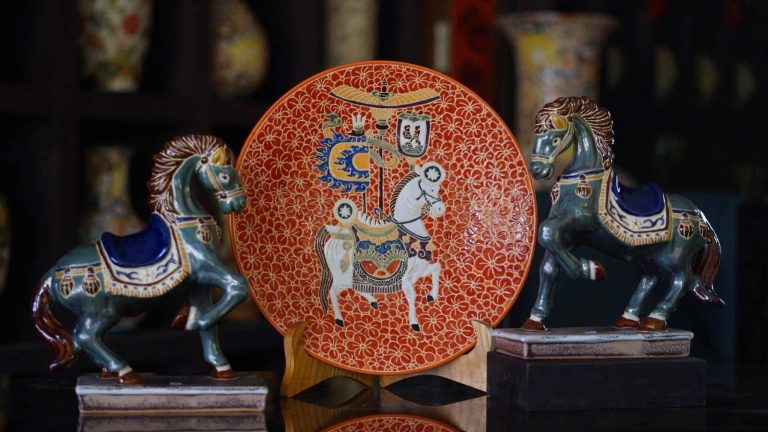 Tượng ngựa mã đáo thành công đăng đối
